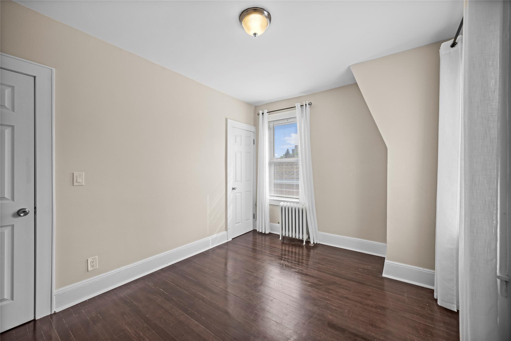 Single Family Crane  Westchester County, NY 10603, MLS-864040-20