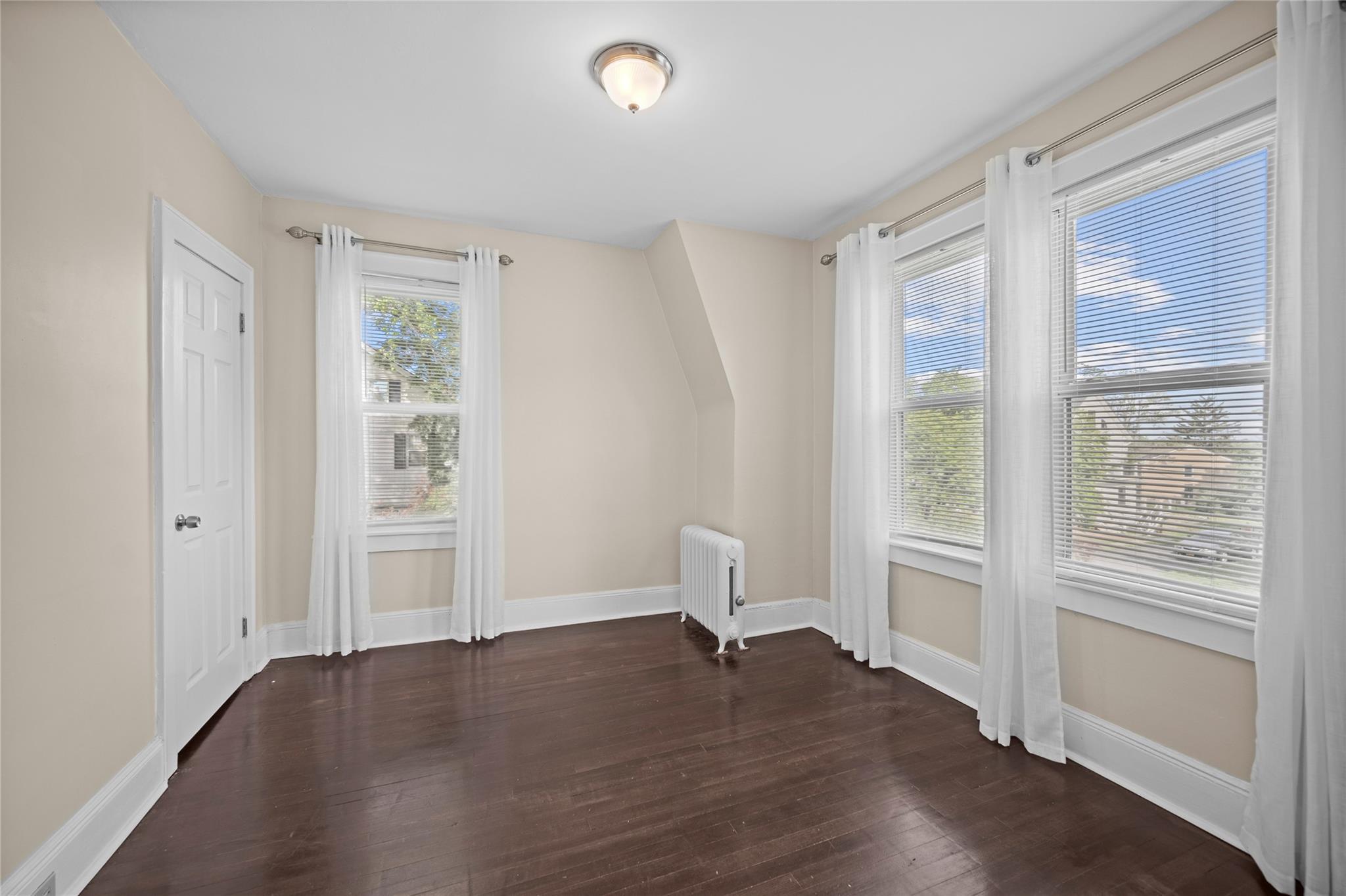 Single Family Crane  Westchester County, NY 10603, MLS-864040-21