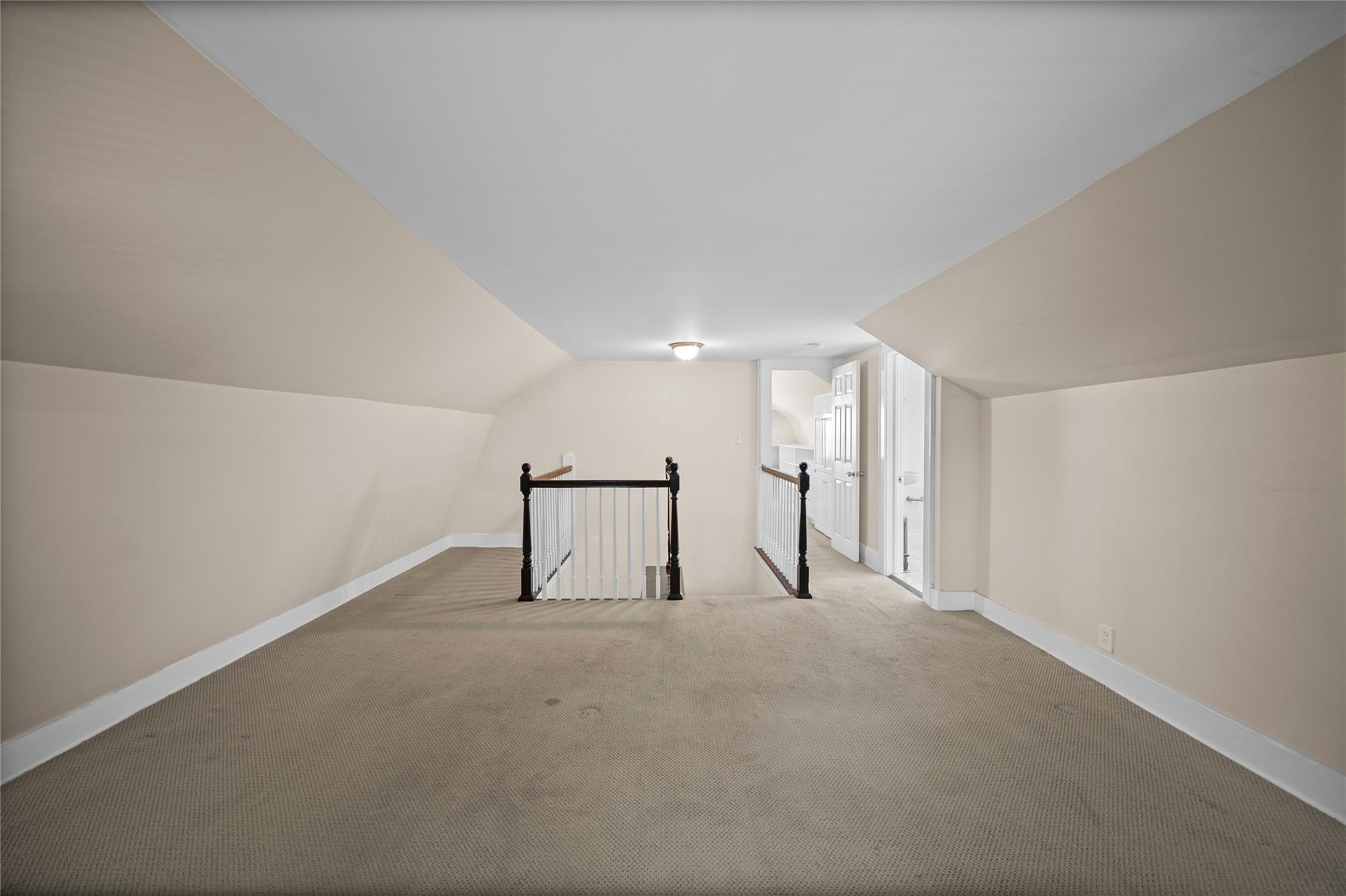 Single Family Crane  Westchester County, NY 10603, MLS-864040-25