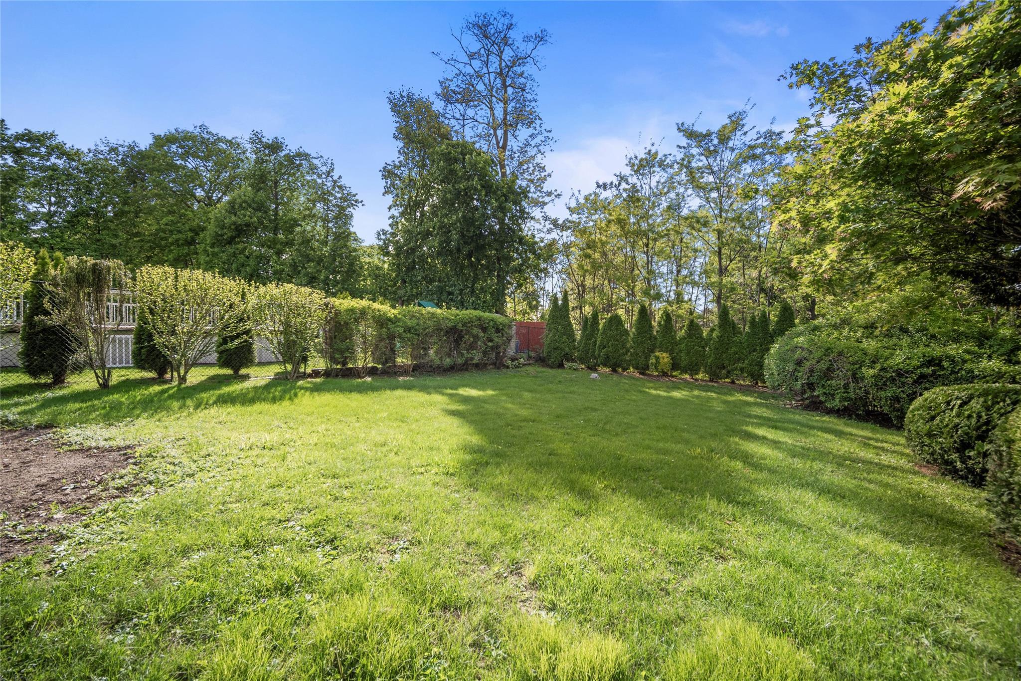 Single Family Crane  Westchester County, NY 10603, MLS-864040-35
