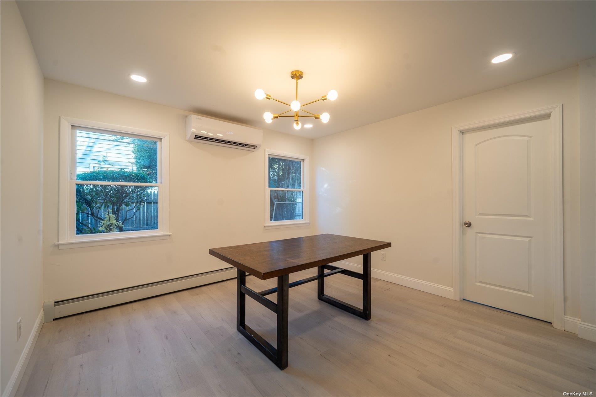Single Family Kingfisher  Nassau County, NY 11756, MLS-864046-6