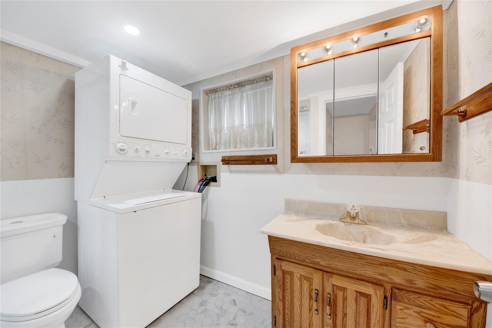 Single Family Irving  Nassau County, NY 11580, MLS-864060-14