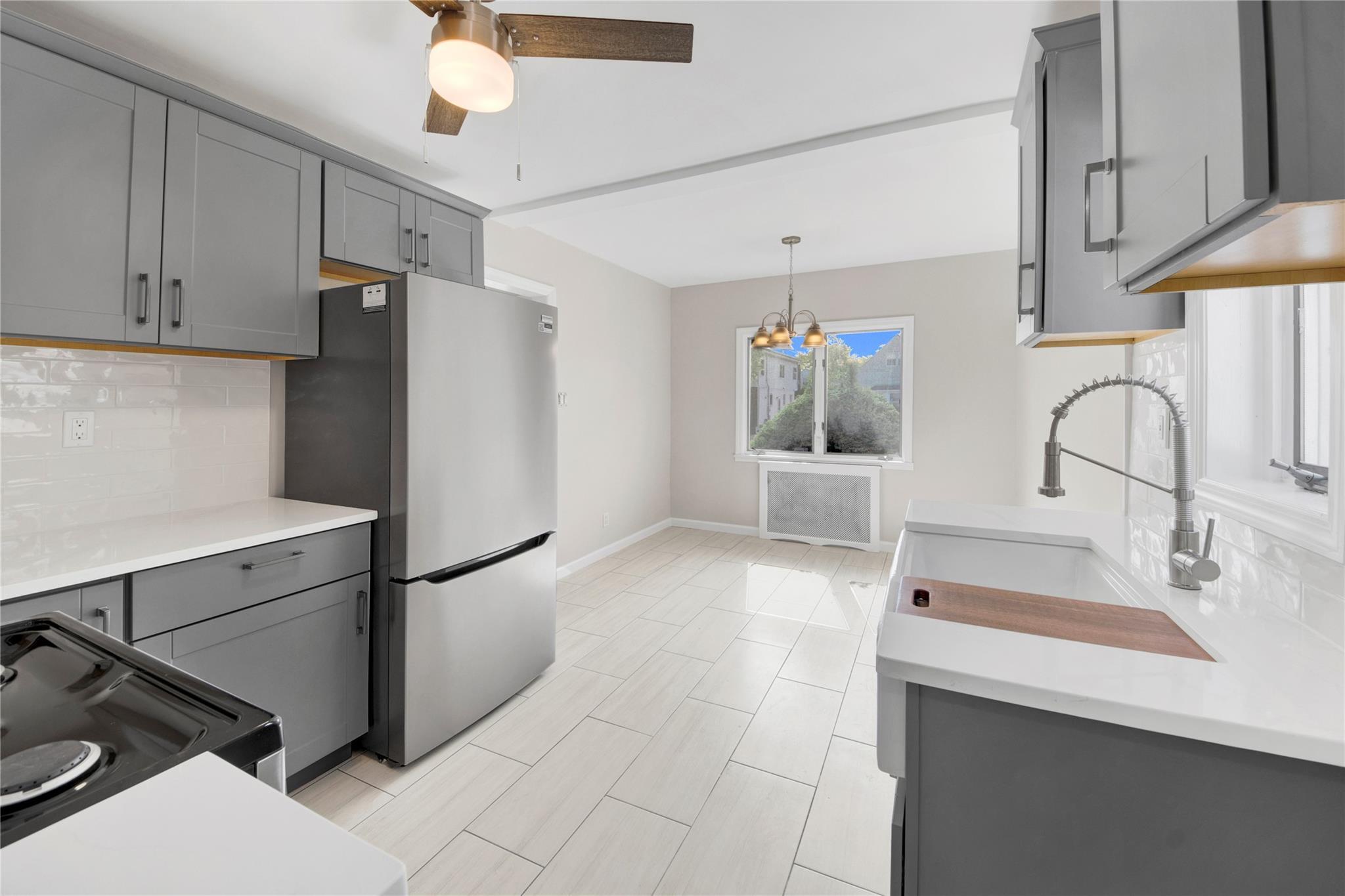 Single Family Irving  Nassau County, NY 11580, MLS-864060-4