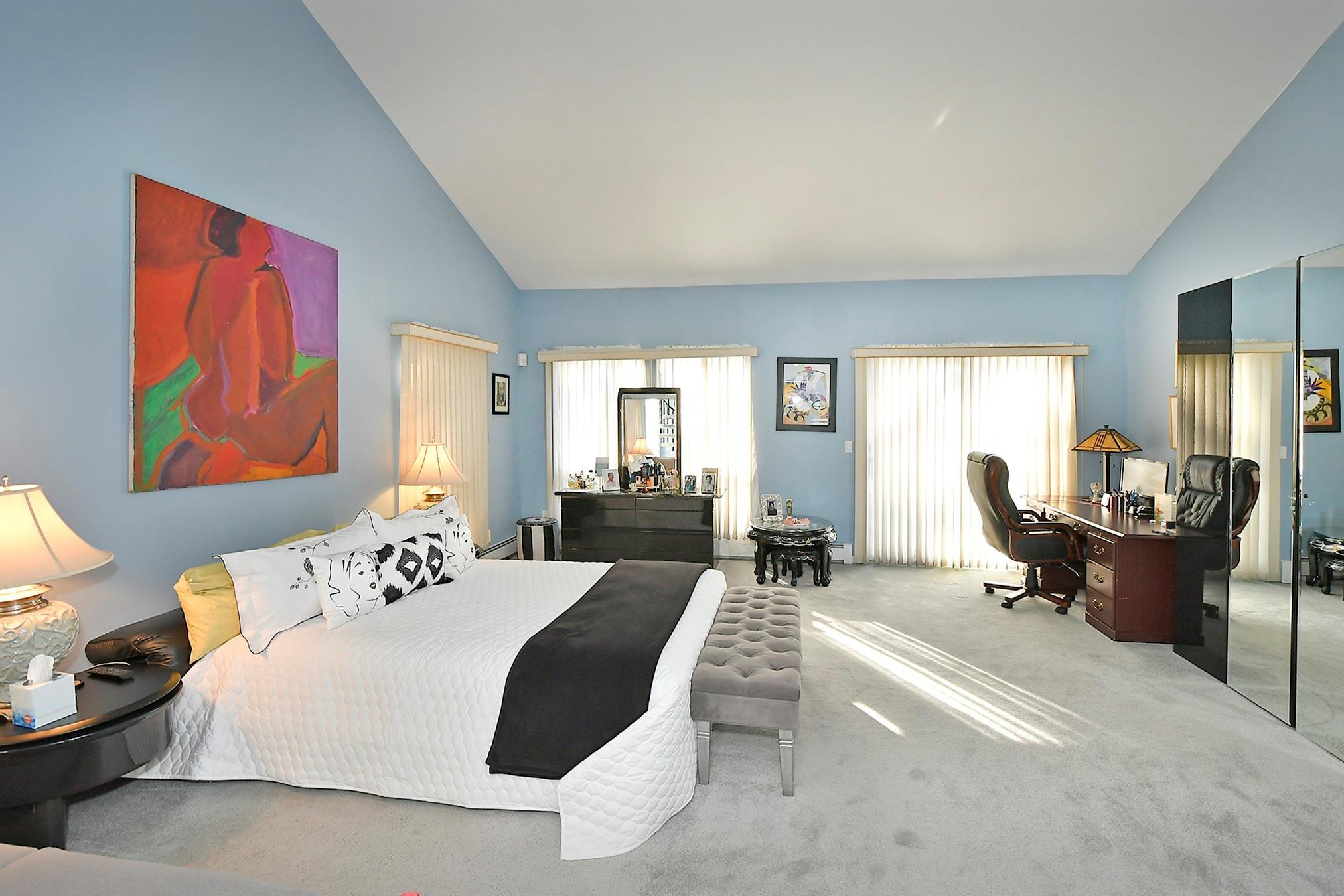 Single Family Deanna  Suffolk County, NY 11746, MLS-864080-23