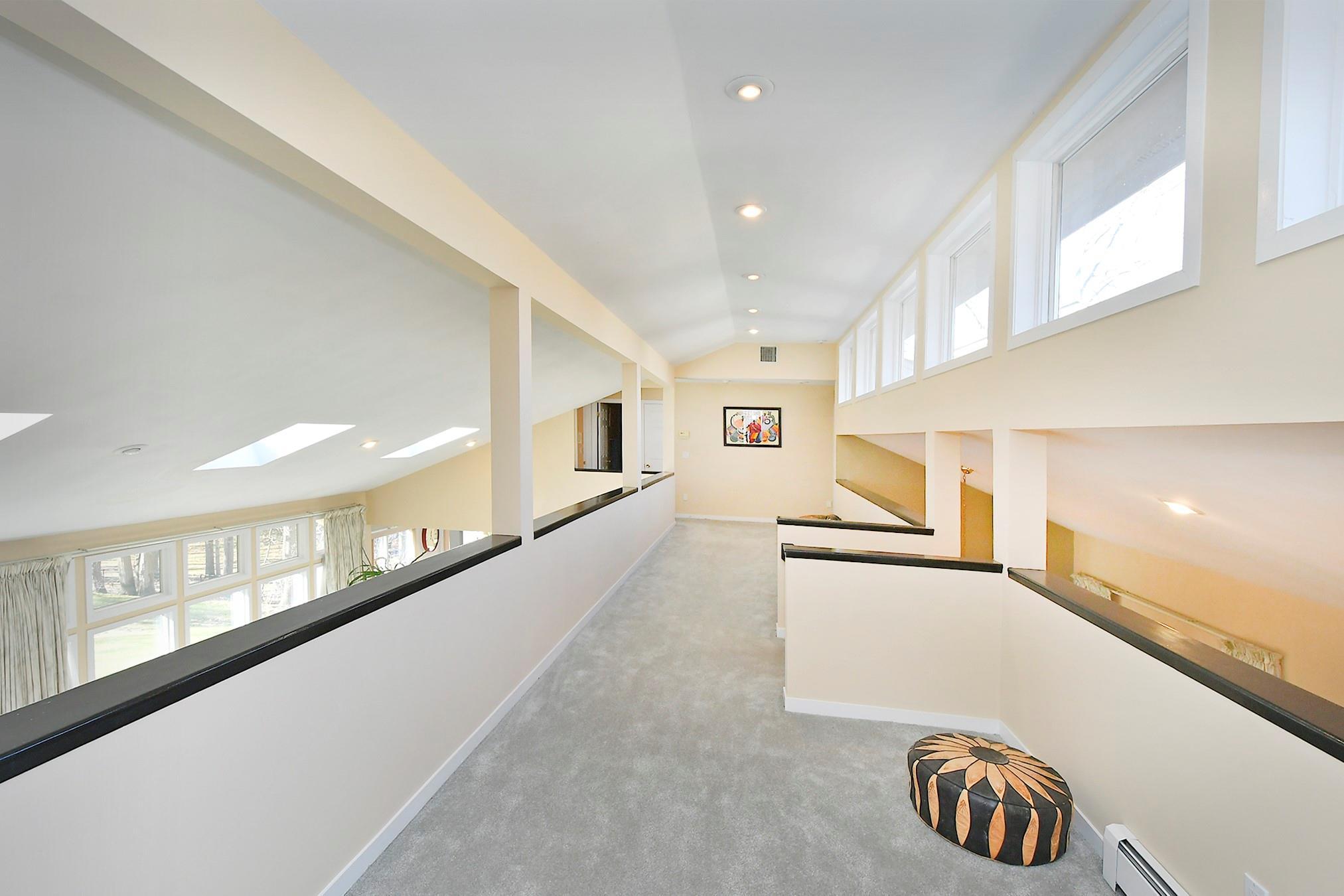 Single Family Deanna  Suffolk County, NY 11746, MLS-864080-30