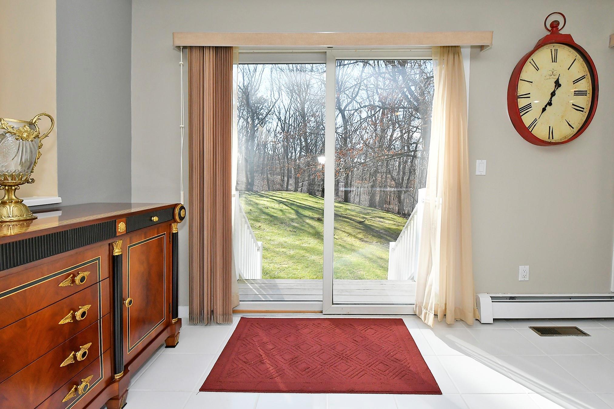 Single Family Deanna  Suffolk County, NY 11746, MLS-864080-36