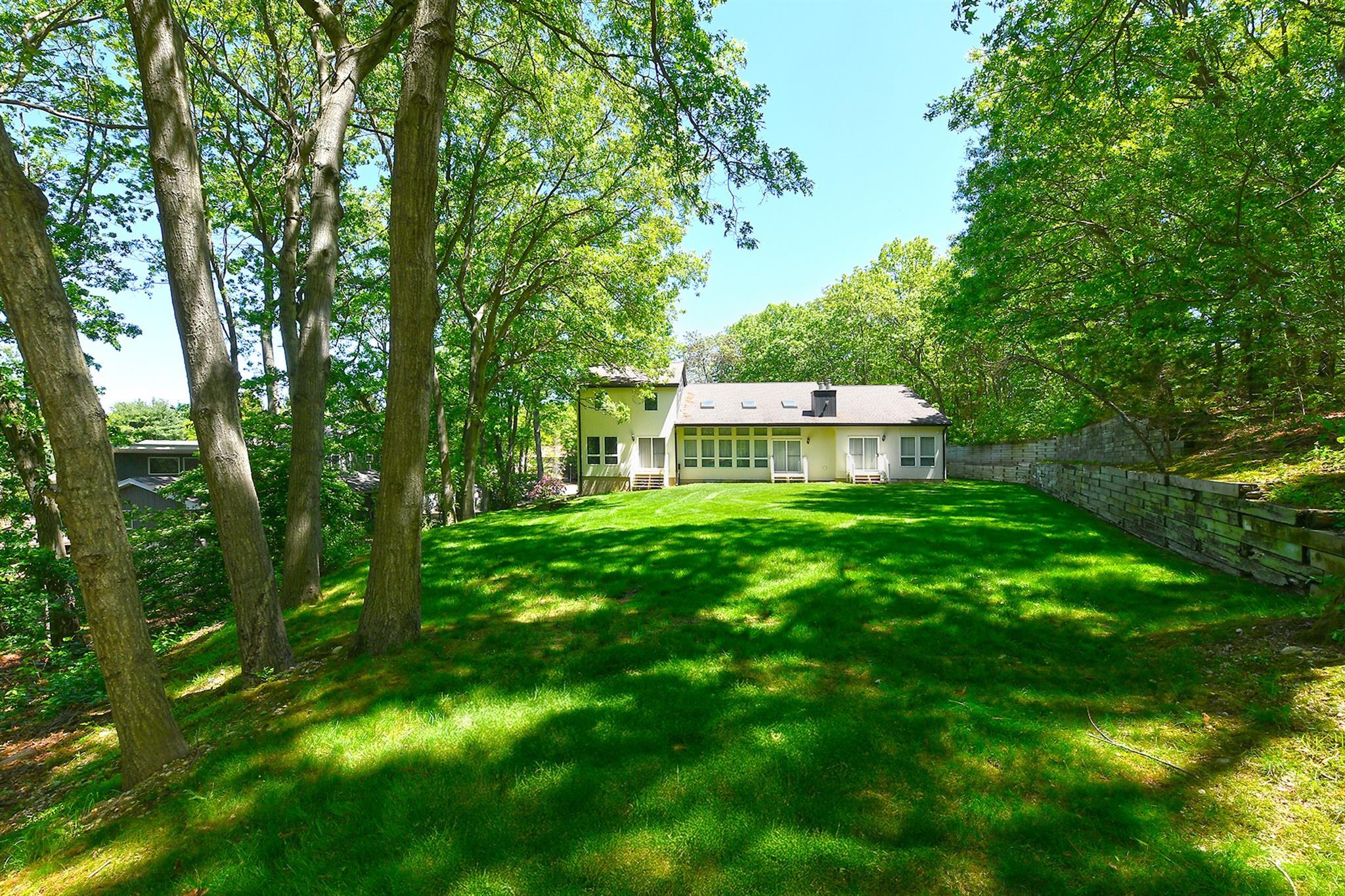 Single Family Deanna  Suffolk County, NY 11746, MLS-864080-40