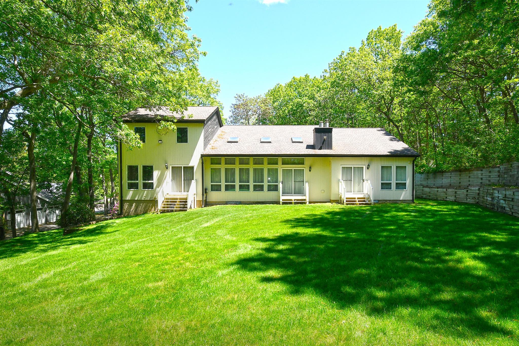 Single Family Deanna  Suffolk County, NY 11746, MLS-864080-41