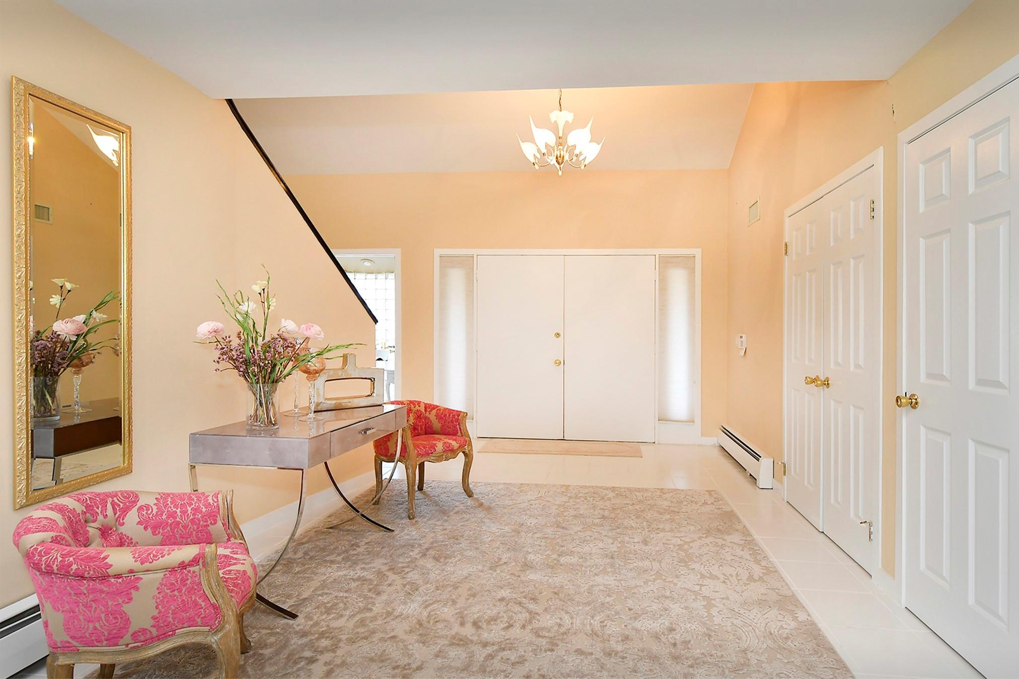 Single Family Deanna  Suffolk County, NY 11746, MLS-864080-8