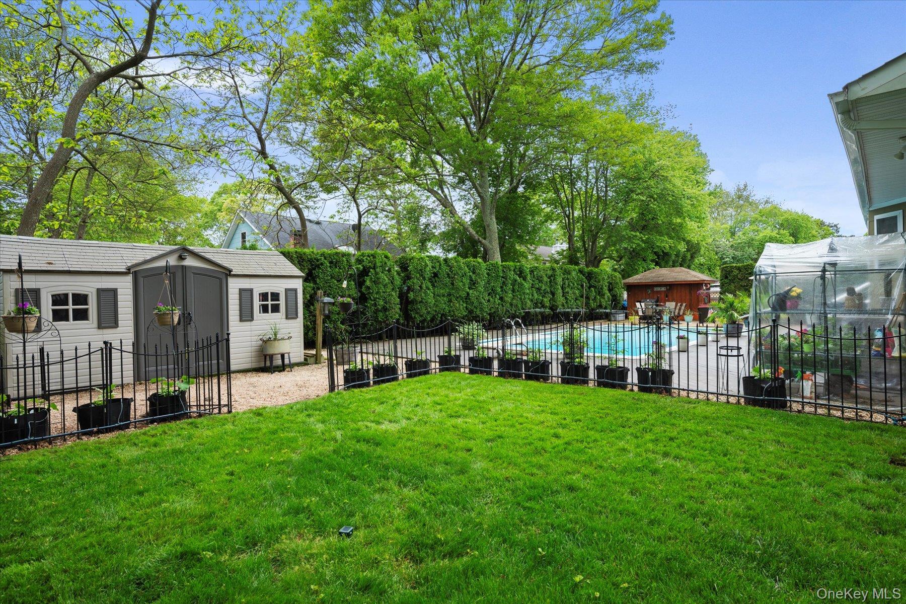 Single Family Debragga Suffolk County, NY 11940, MLS-864084-28