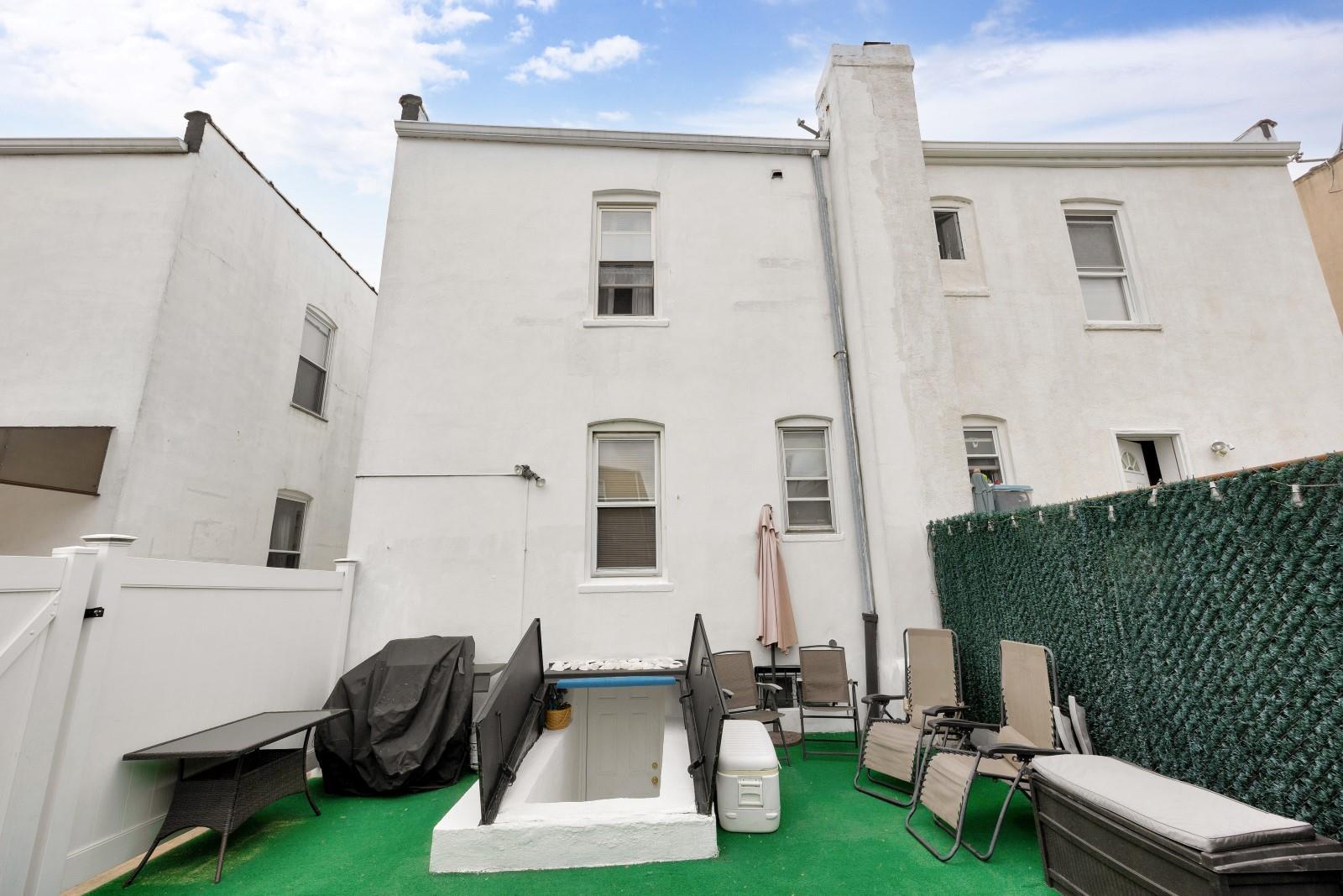 Single Family 74th  Queens, NY 11379, MLS-864092-34