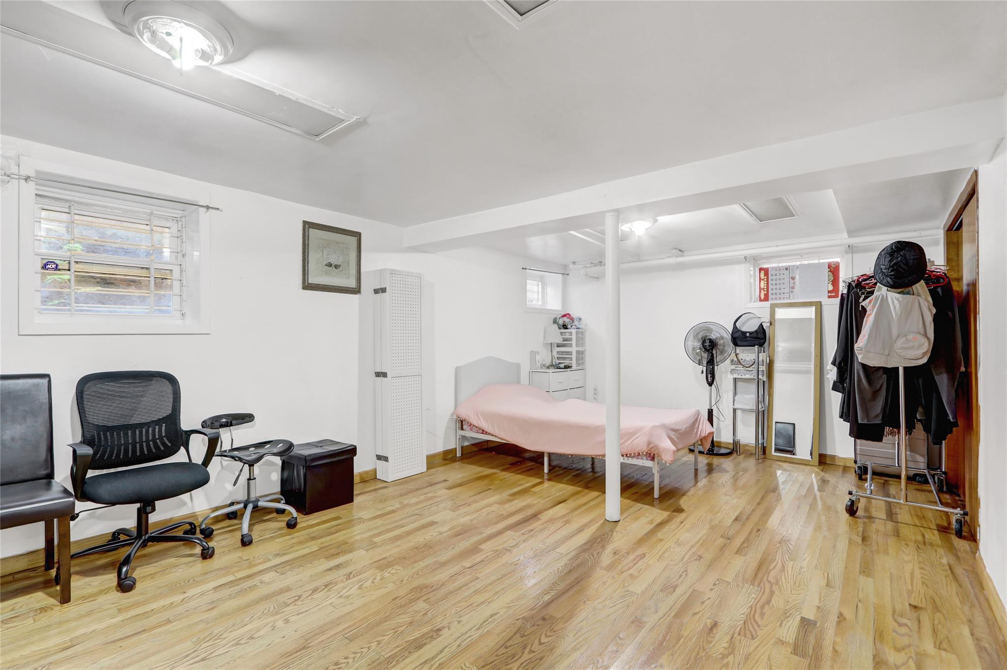 Single Family Murray  Queens, NY 11354, MLS-864112-20