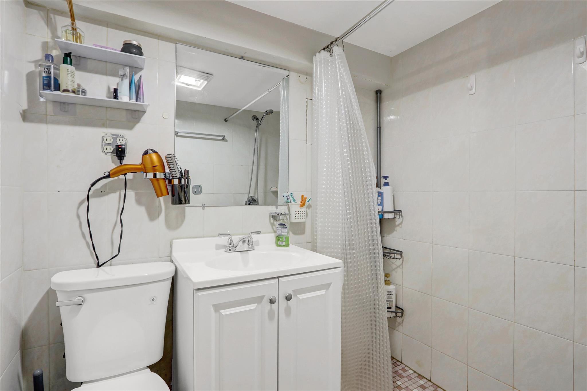 Single Family Murray  Queens, NY 11354, MLS-864112-9