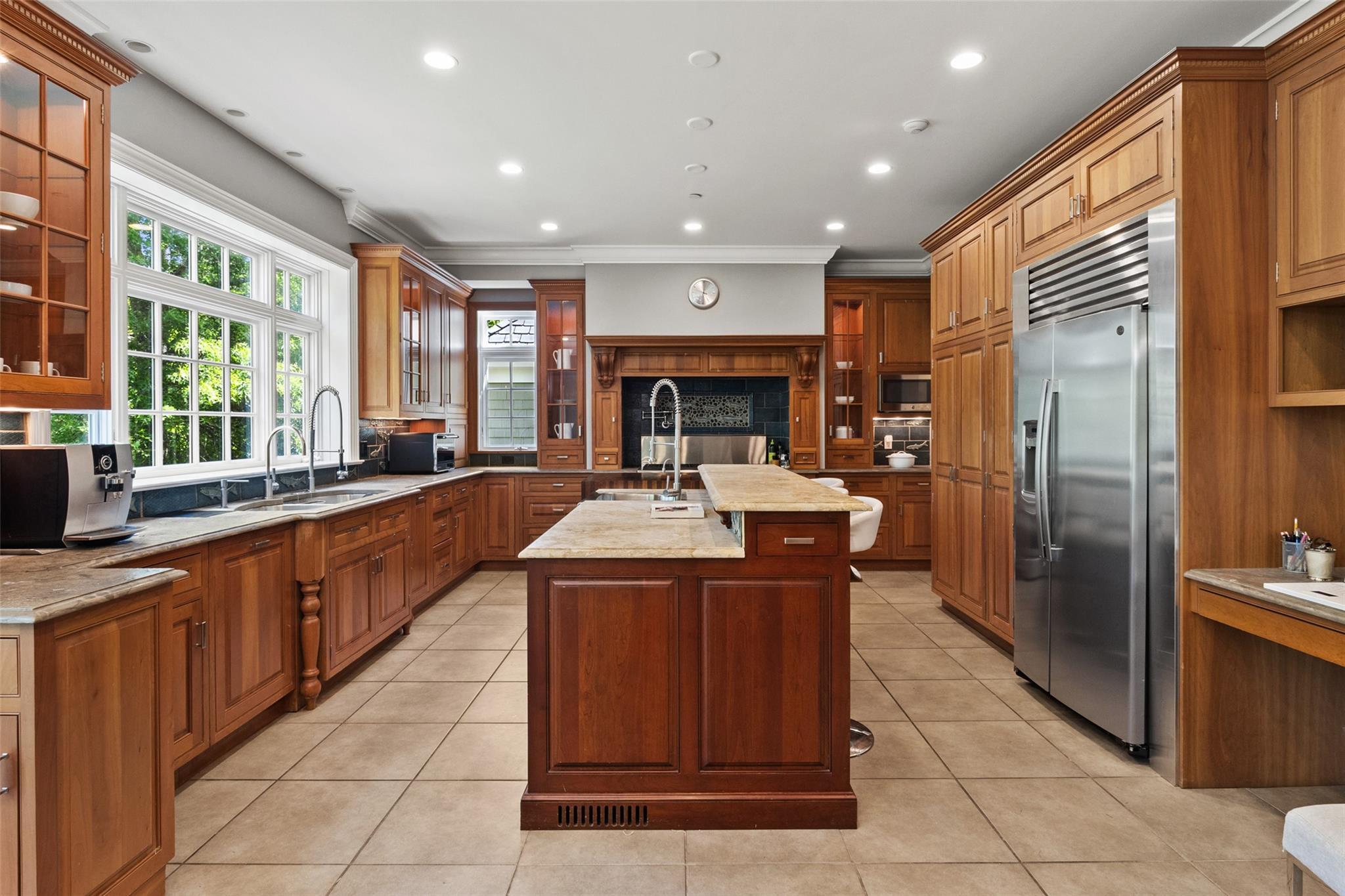 Single Family Club  Westchester County, NY 10549, MLS-864126-17