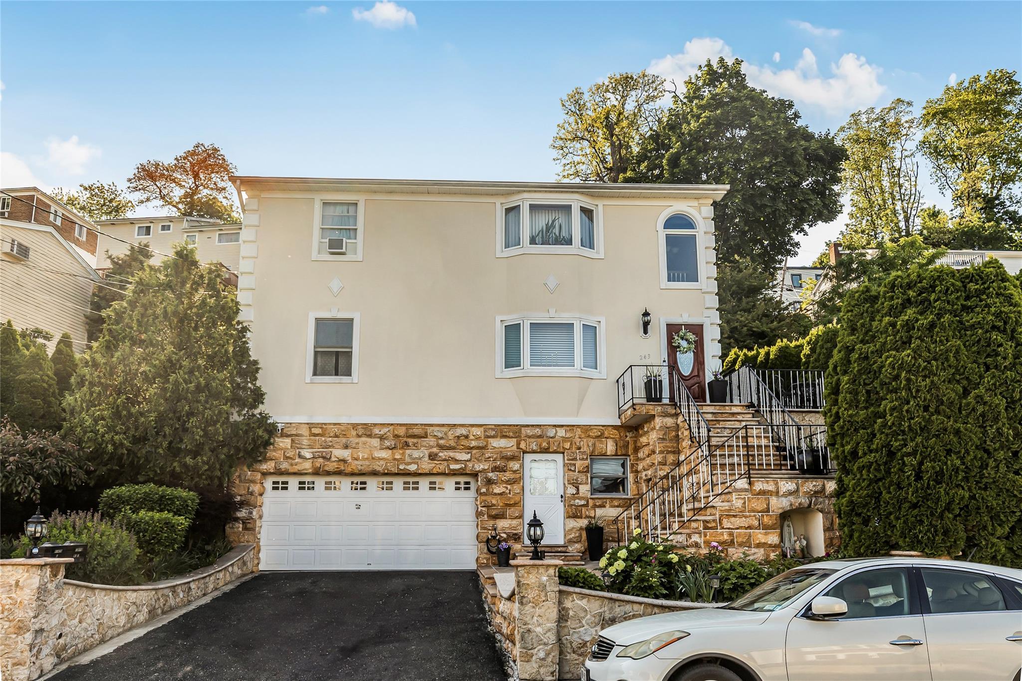 Single Family Mary Lou  Westchester County, NY 10703, MLS-864139-2