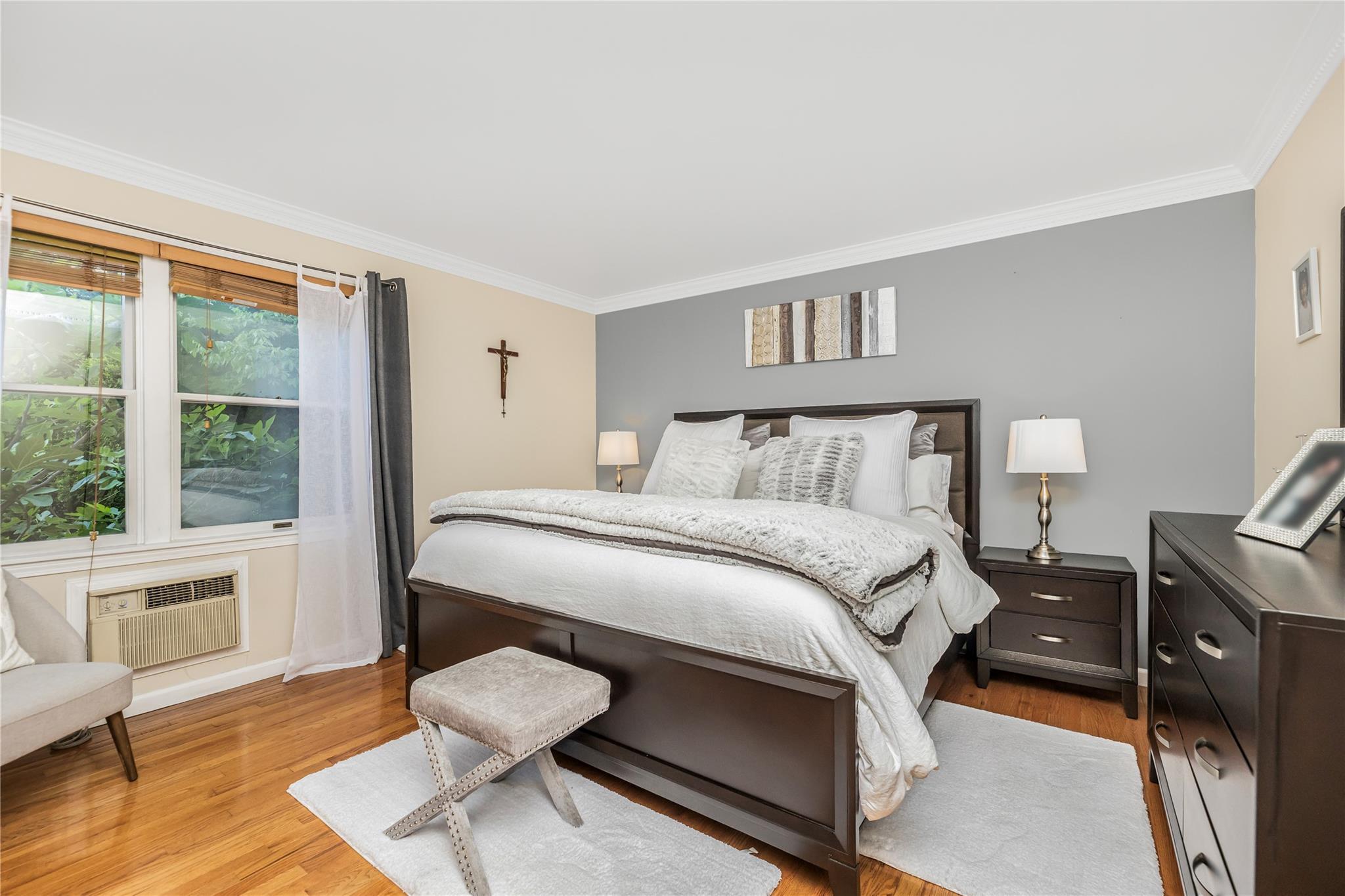 Single Family Mary Lou  Westchester County, NY 10703, MLS-864139-23