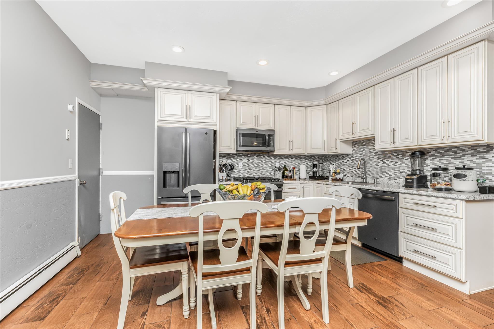 Single Family Mary Lou  Westchester County, NY 10703, MLS-864139-8