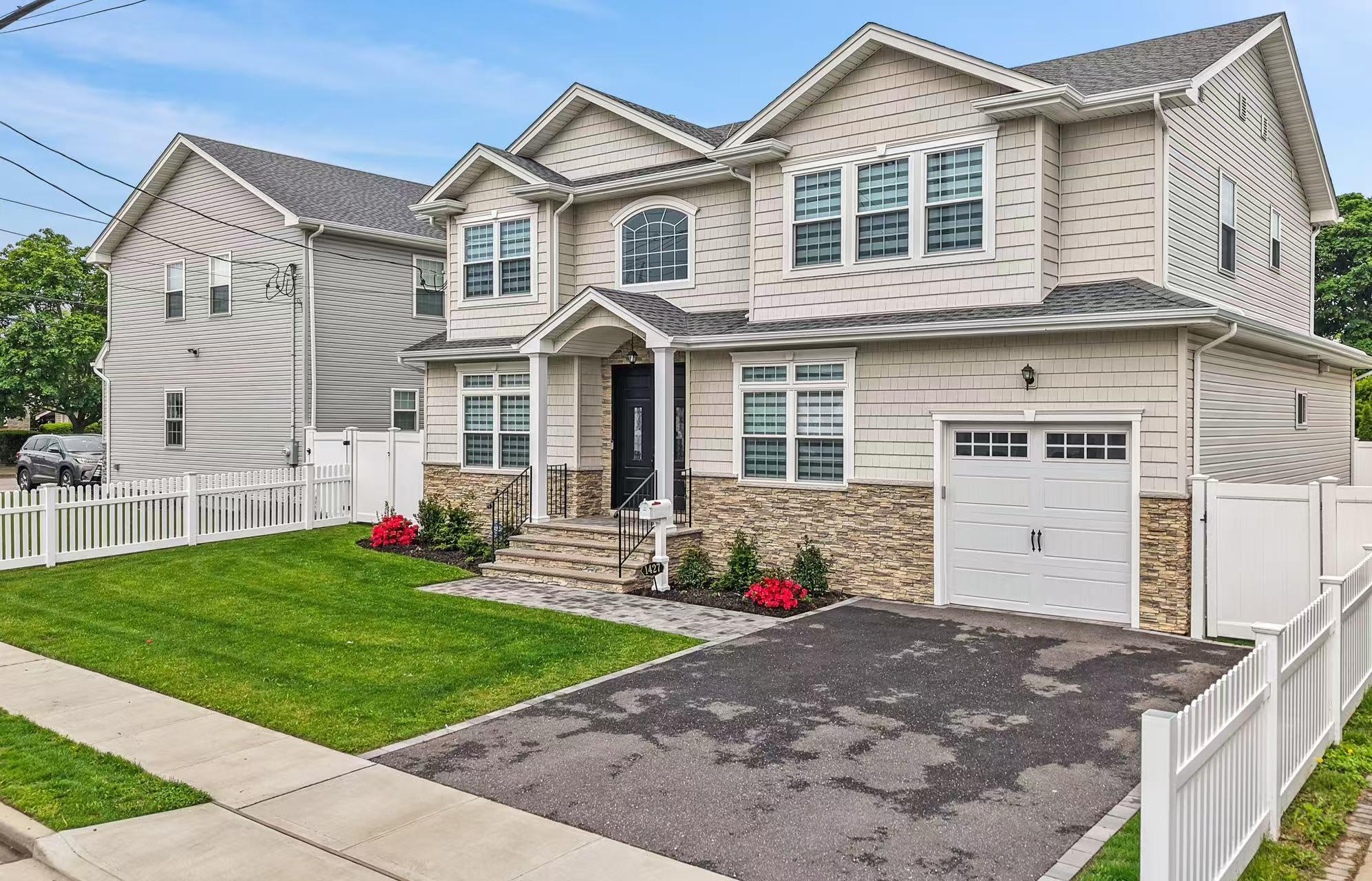 Single Family Bellmore  Nassau County, NY 11710, MLS-864142-2