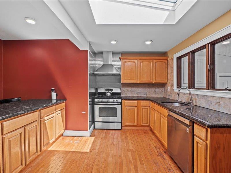 Single Family Airmont  Rockland County, NY 10901, MLS-864152-10