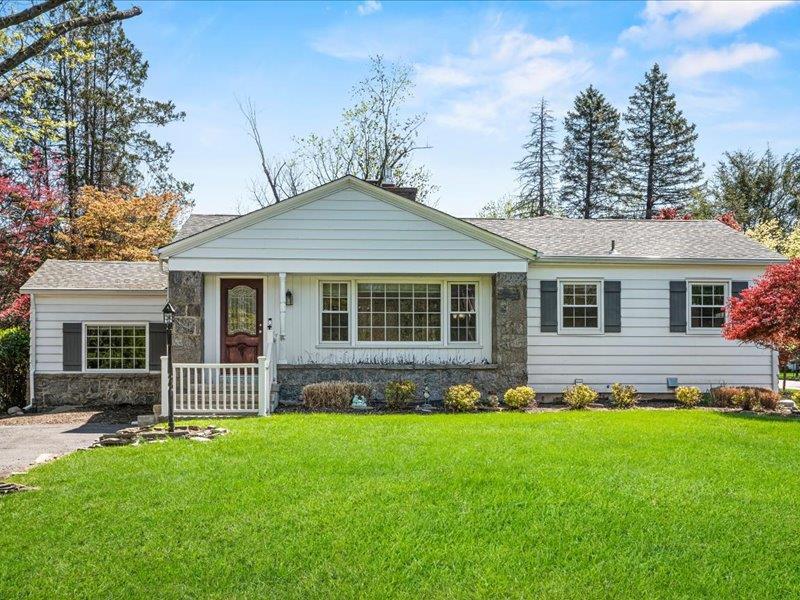 Single Family Airmont  Rockland County, NY 10901, MLS-864152-3