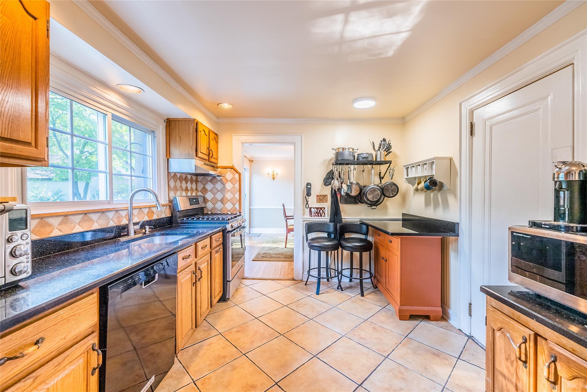 Single Family Cary  Nassau County, NY 11021, MLS-864153-24