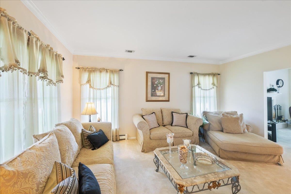 Single Family Moor  Suffolk County, NY 11772, MLS-864173-10