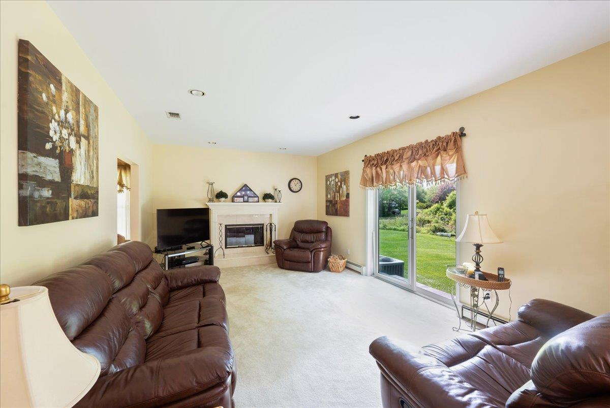 Single Family Moor  Suffolk County, NY 11772, MLS-864173-12
