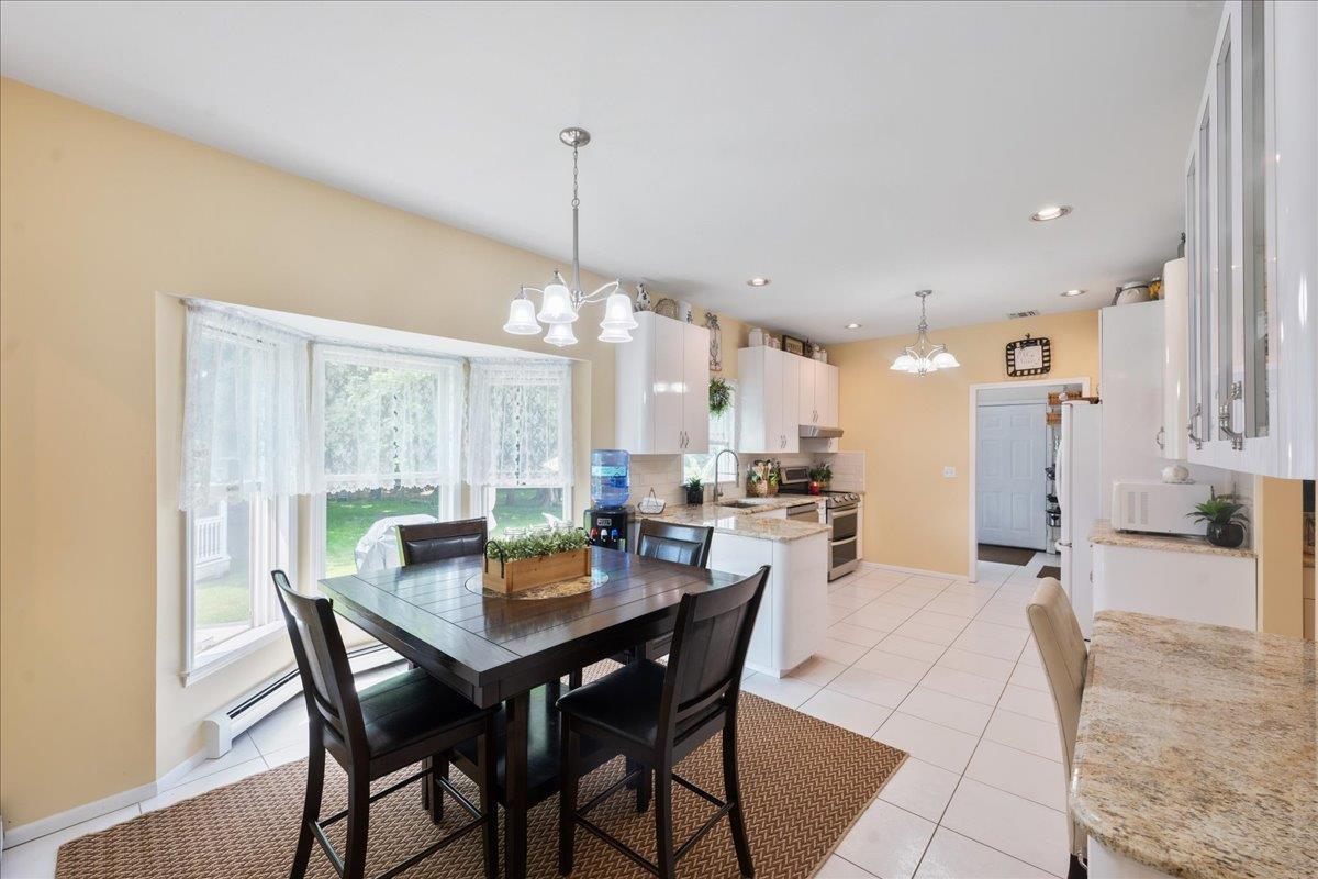 Single Family Moor  Suffolk County, NY 11772, MLS-864173-14