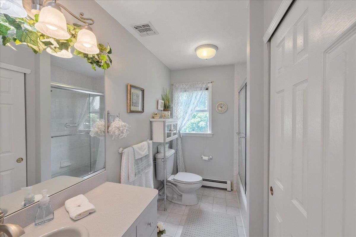 Single Family Moor  Suffolk County, NY 11772, MLS-864173-23