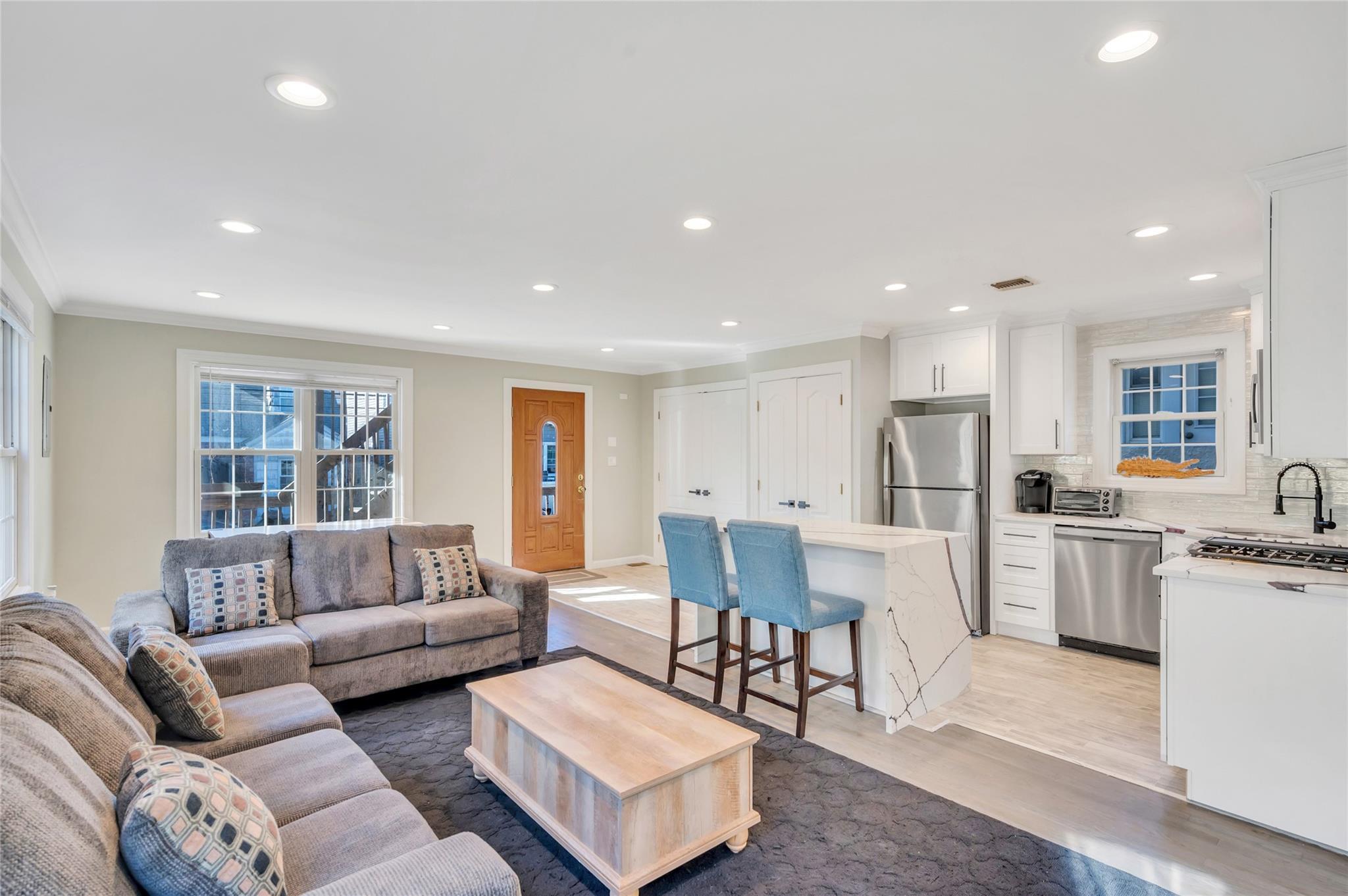 Single Family Brookline  Nassau County, NY 11561, MLS-864178-20
