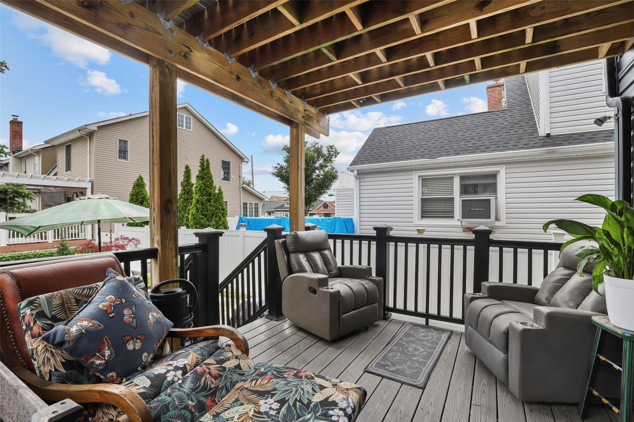 Single Family Randall  Bronx, NY 10465, MLS-864181-21