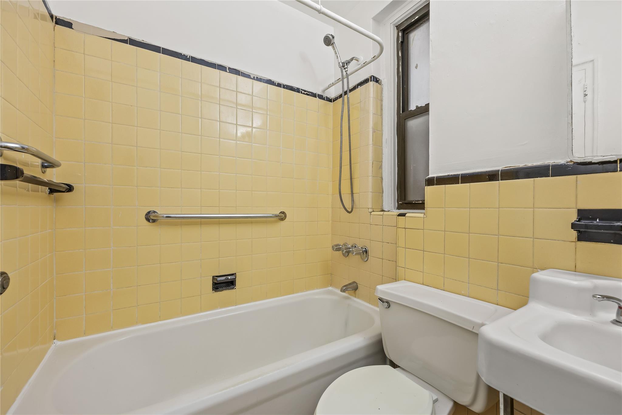 Coop Oliver Place  Bronx, NY 10458, MLS-864187-13