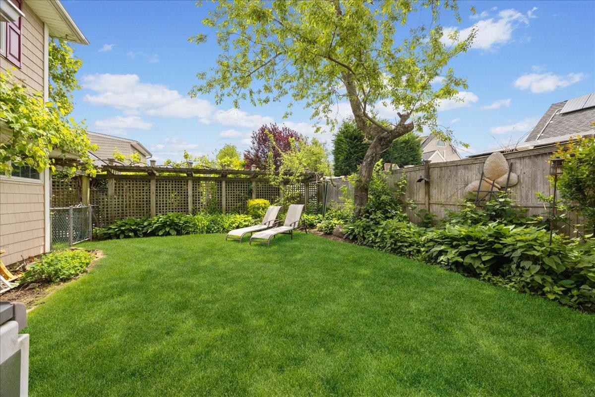 Single Family Bulaire Nassau County, NY 11518, MLS-864194-34