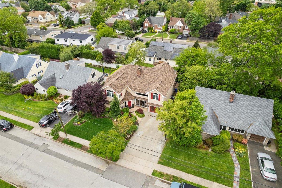 Single Family Bulaire Nassau County, NY 11518, MLS-864194-39