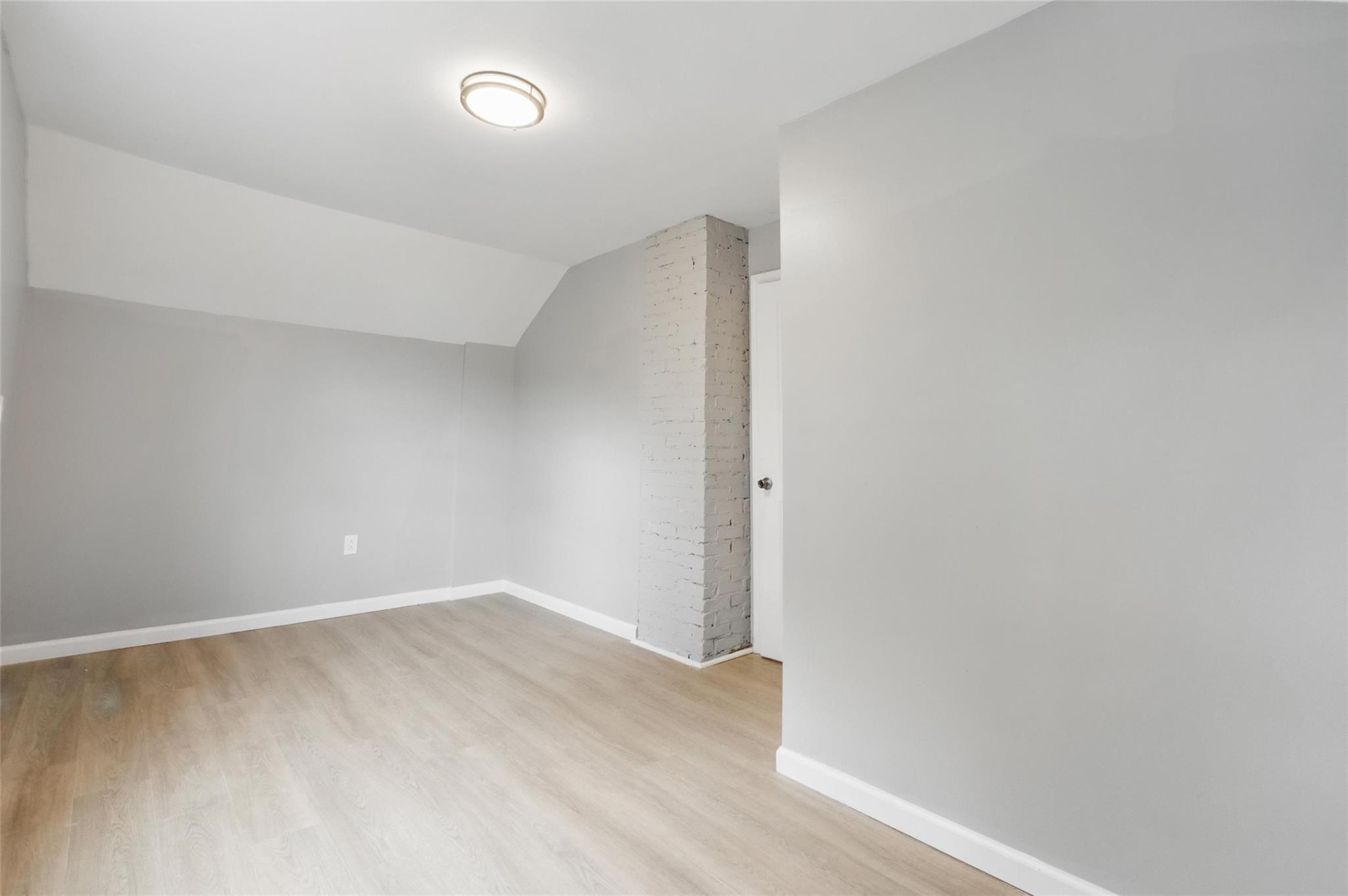 Single Family Broadway/route 9w  Ulster County, NY 12487, MLS-864204-20