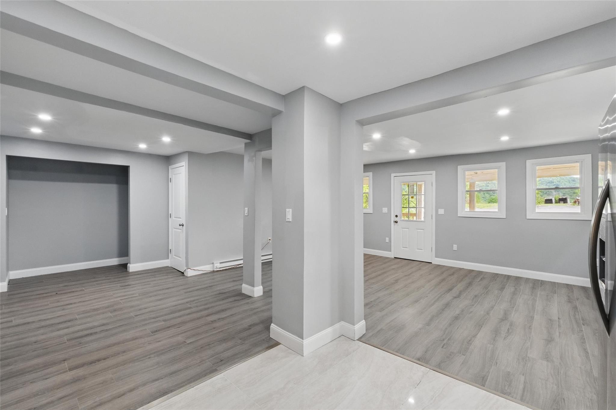 Single Family Broadway/route 9w  Ulster County, NY 12487, MLS-864204-21