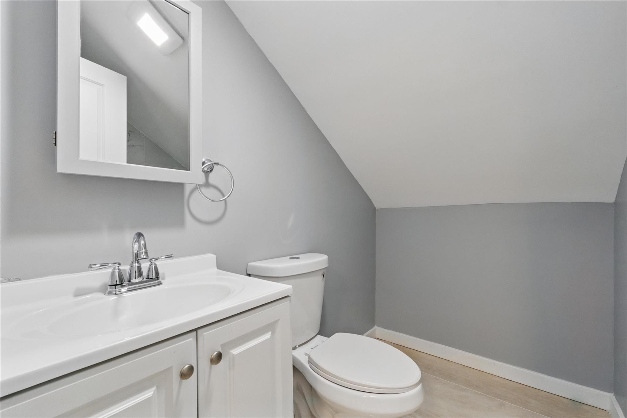Single Family Broadway/route 9w  Ulster County, NY 12487, MLS-864204-25