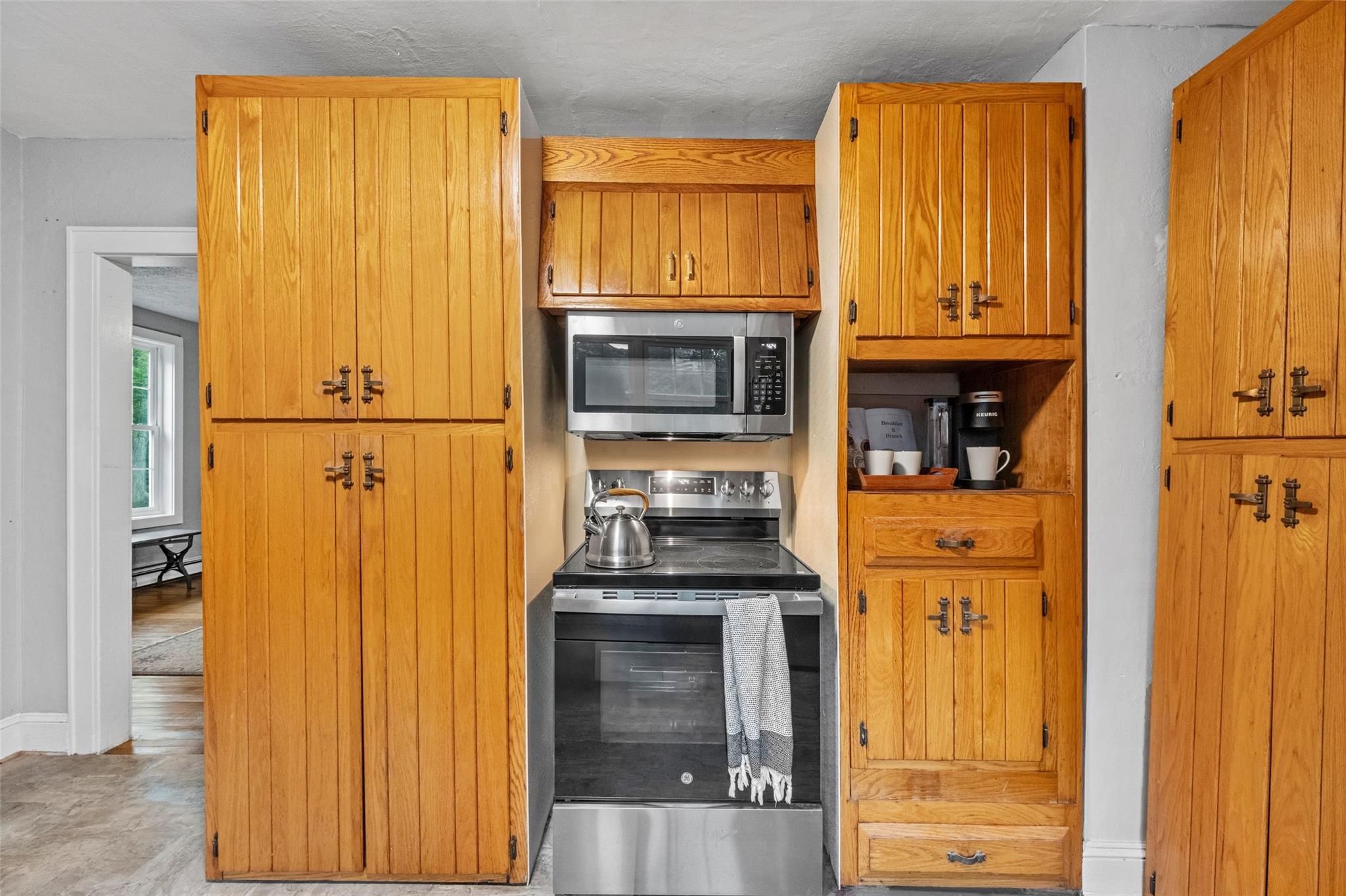 Single Family South  Ulster County, NY 12528, MLS-864226-10