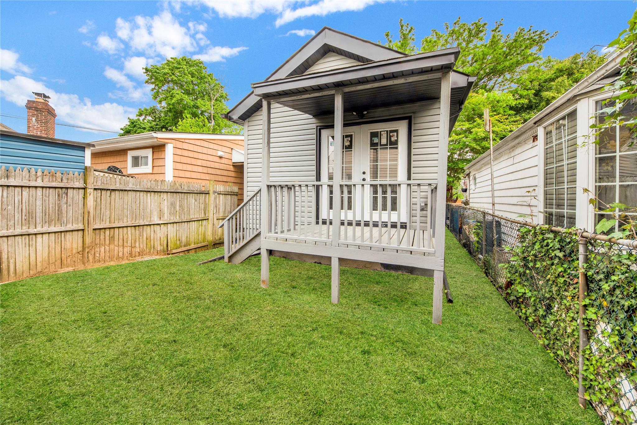 Single Family Terrace  Bronx, NY 10464, MLS-864237-21