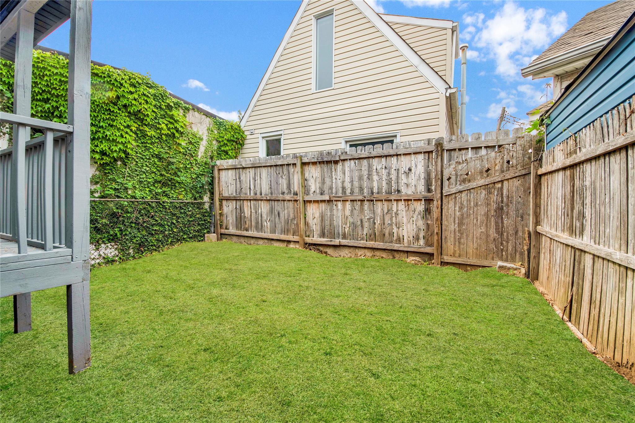 Single Family Terrace  Bronx, NY 10464, MLS-864237-22