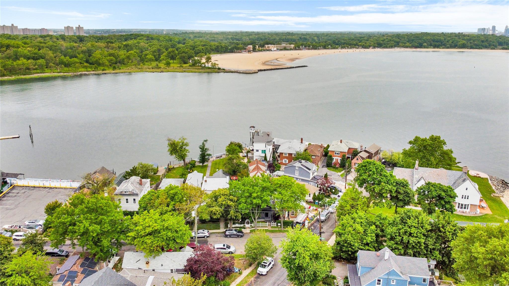 Single Family Terrace  Bronx, NY 10464, MLS-864237-27