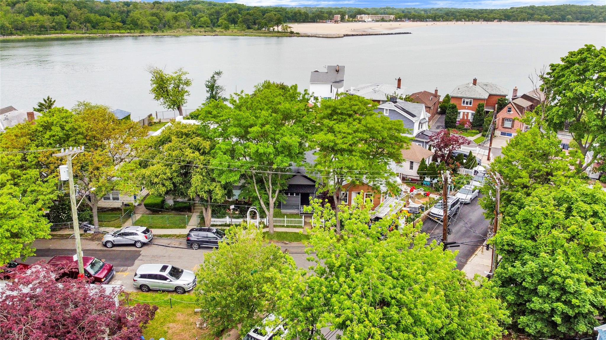 Single Family Terrace  Bronx, NY 10464, MLS-864237-28