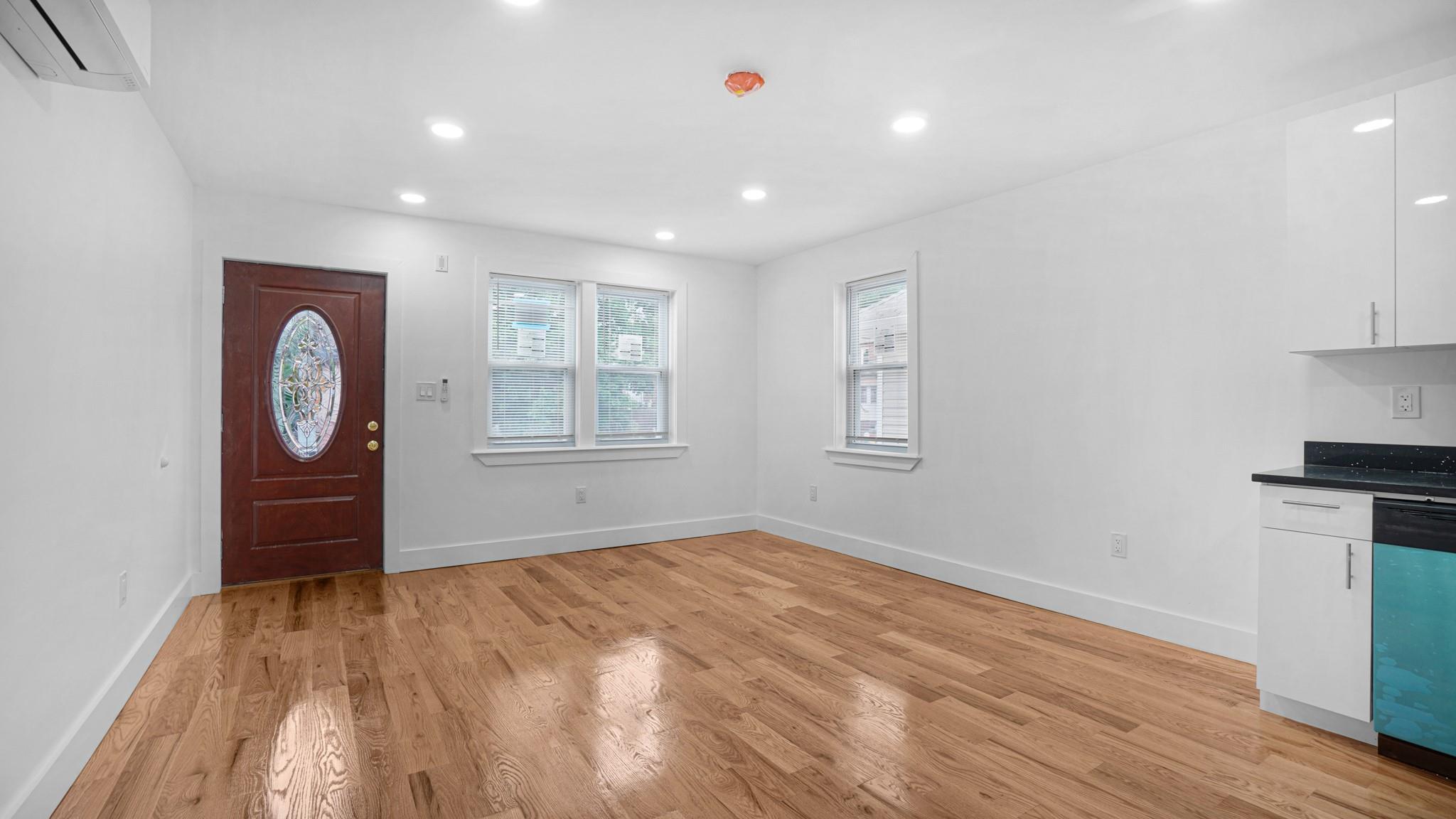 Single Family Duryea Ave  Bronx, NY 10466, MLS-864240-18