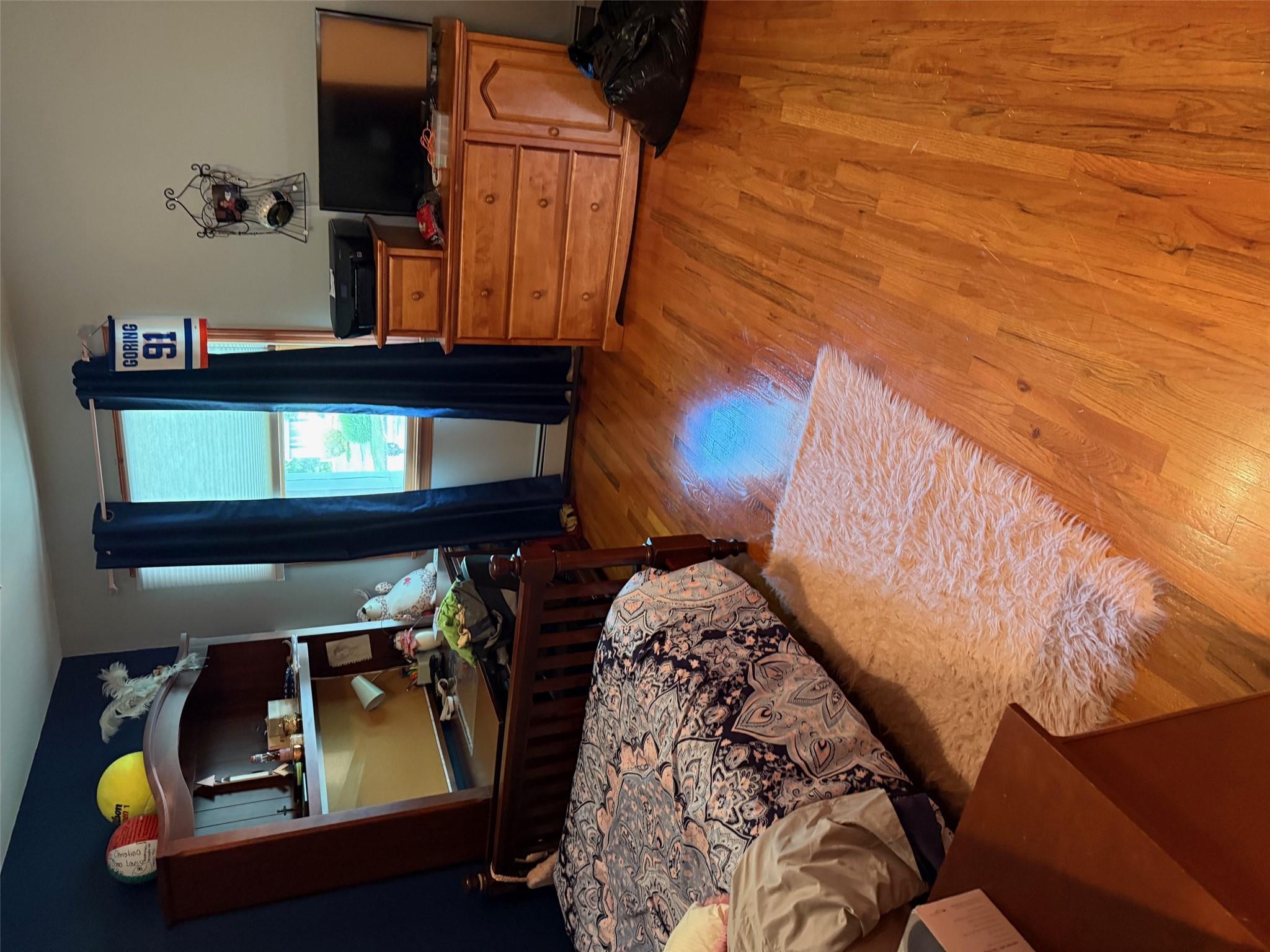 Single Family Warner  Suffolk County, NY 11743, MLS-864257-9