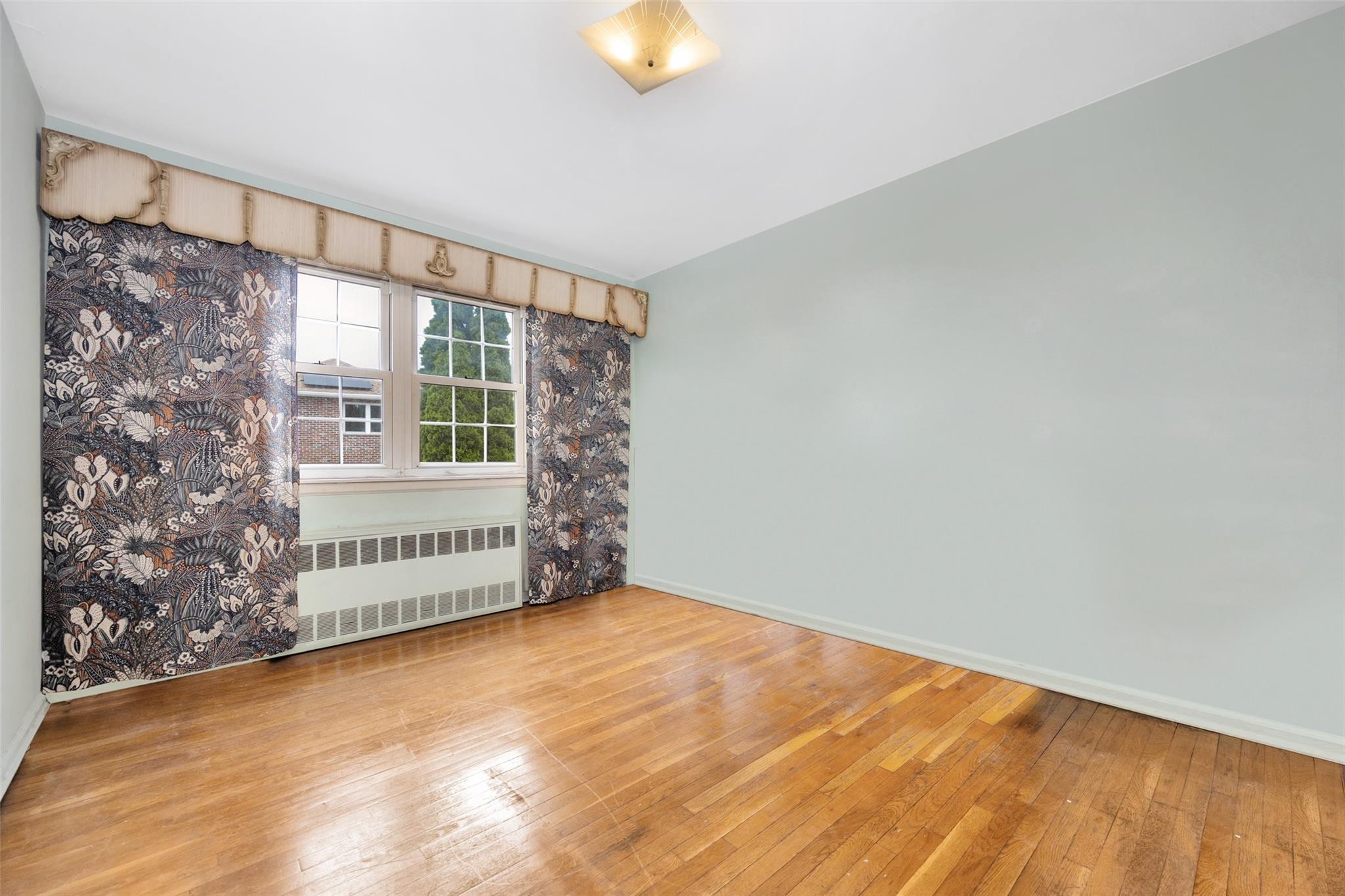 Single Family 53rd  Queens, NY 11378, MLS-864259-3