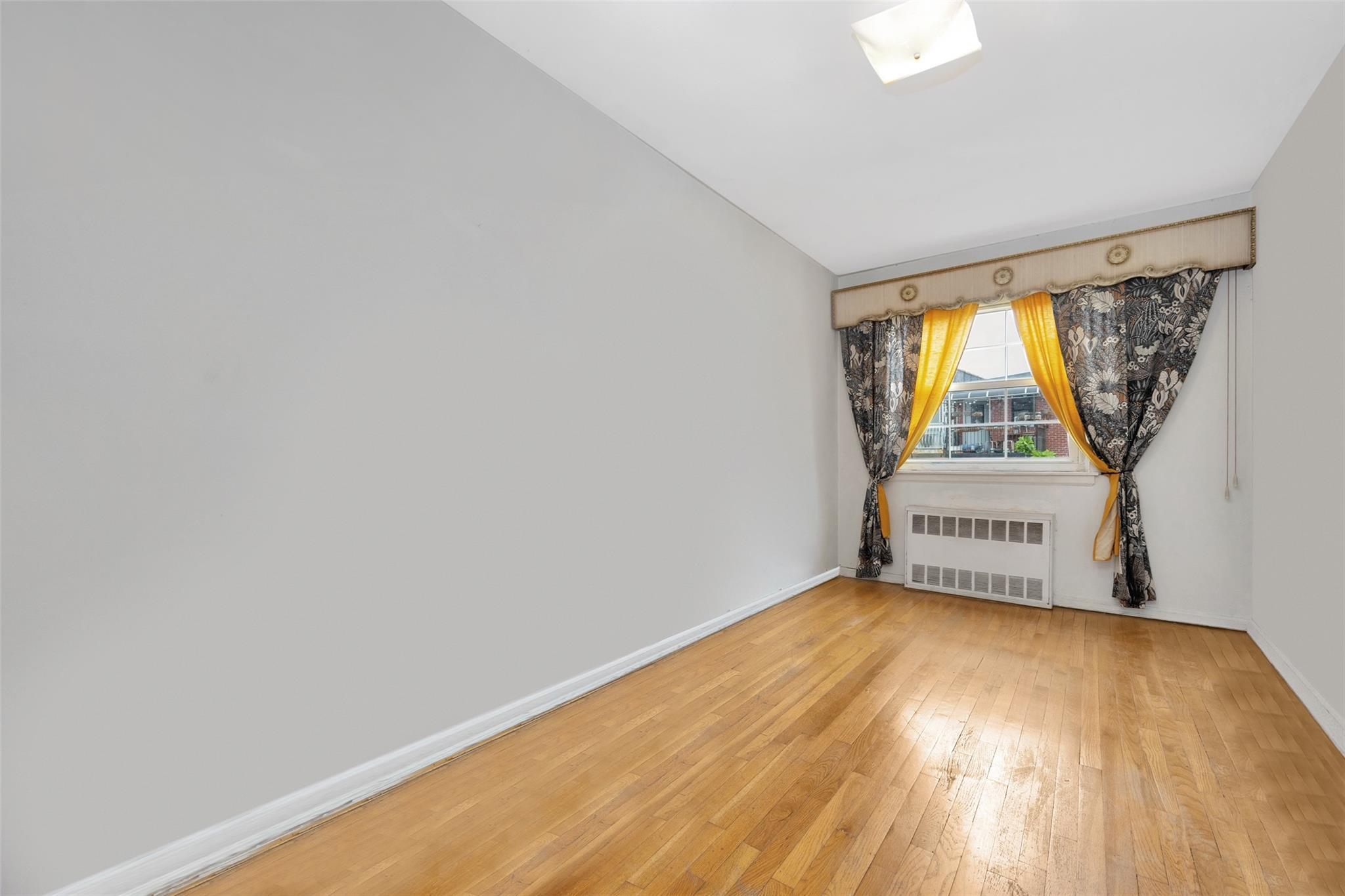 Single Family 53rd  Queens, NY 11378, MLS-864259-4