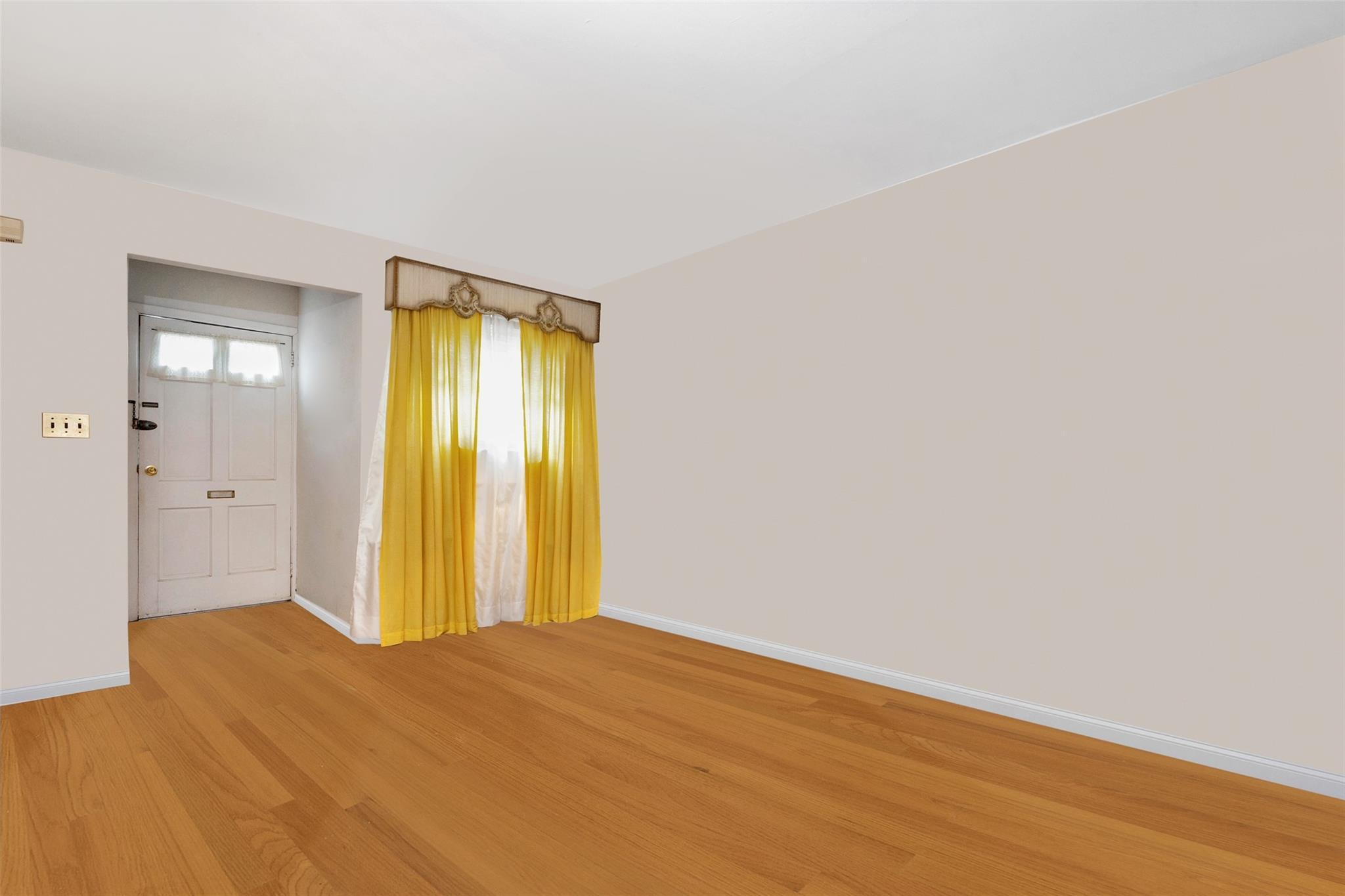 Single Family 53rd  Queens, NY 11378, MLS-864259-5