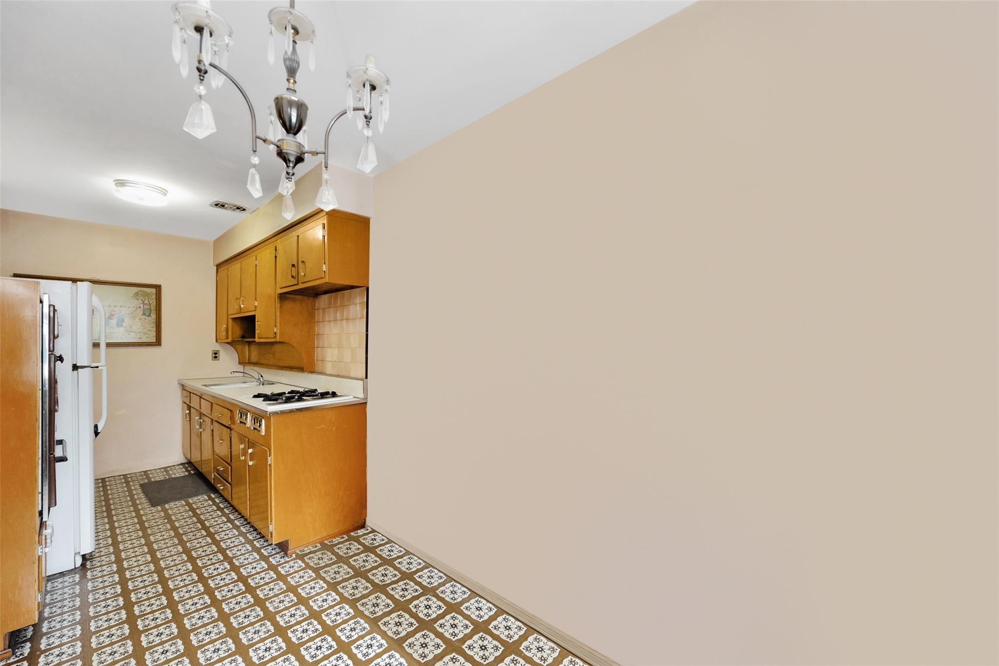 Single Family 53rd  Queens, NY 11378, MLS-864259-9