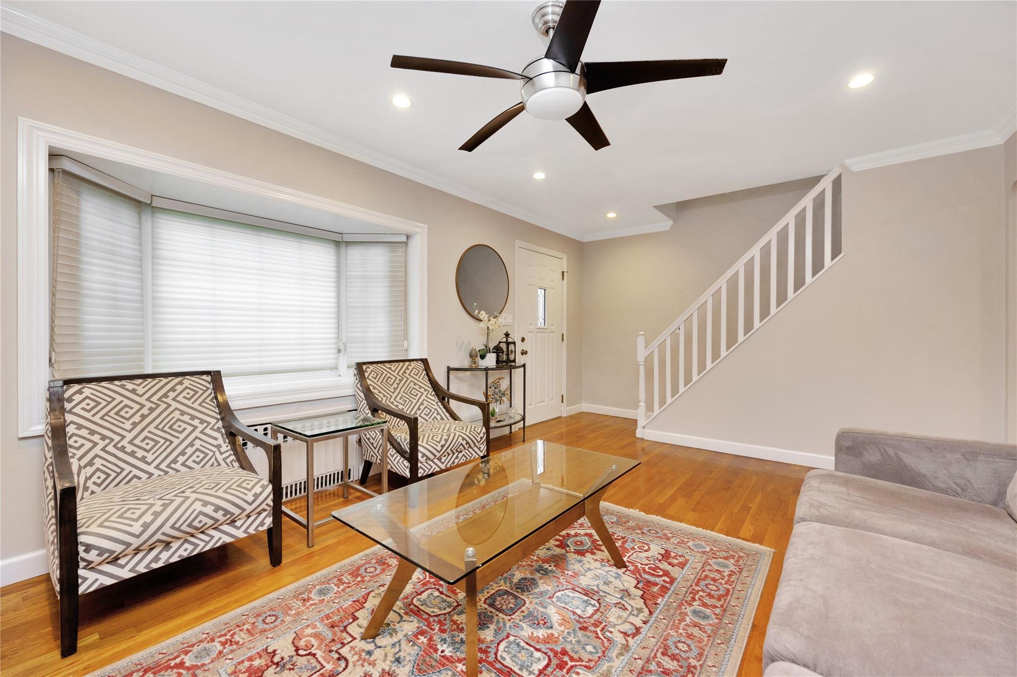 Single Family Cornwell  Nassau County, NY 11596, MLS-864263-4