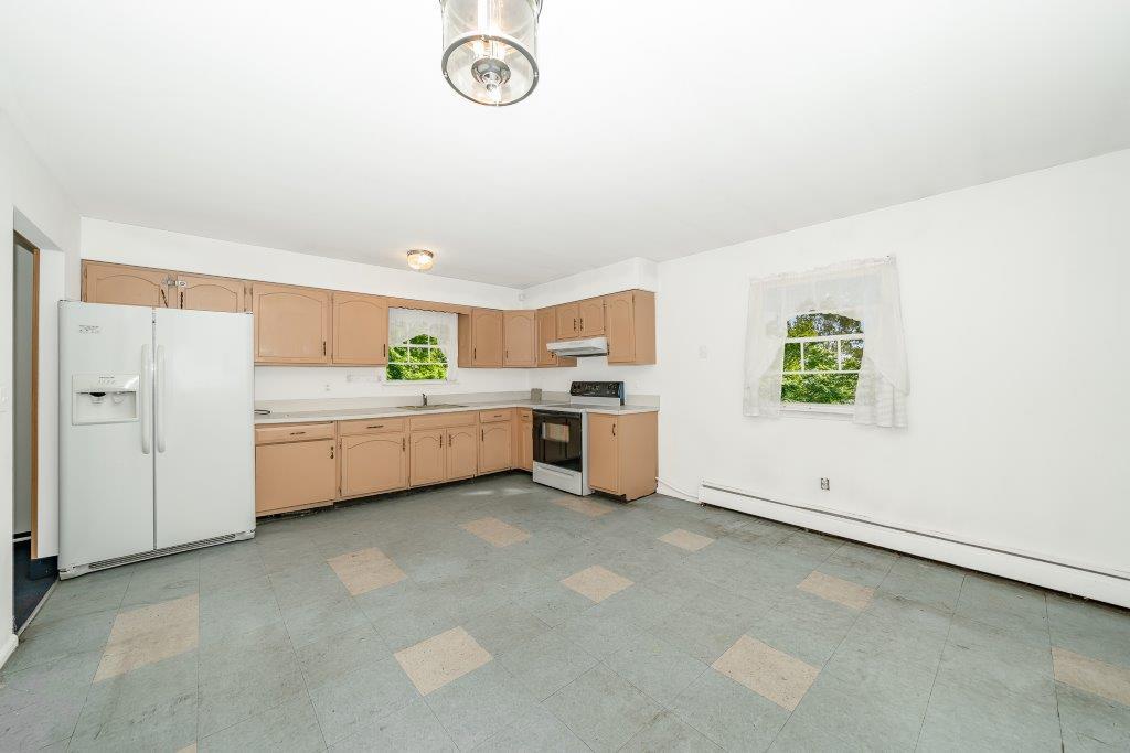 Single Family Norfleet  Suffolk County, NY 11727, MLS-864273-15